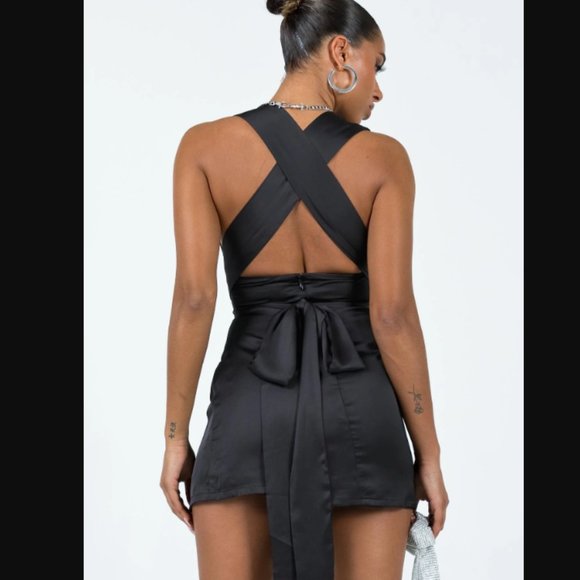 Princess Polly Katina Black Satin Halter Mini Dress 8 - Picture 6 of 10